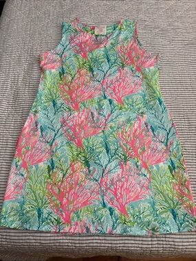 Sleeveless Coral Reef Print Shift Dress in Pink & Aqua size large